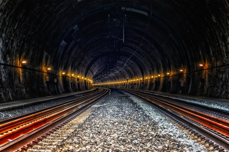 Parallel Universe Tunnel